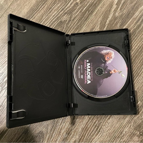 A Madea Family Funeral DVD - Picture 3 of 4